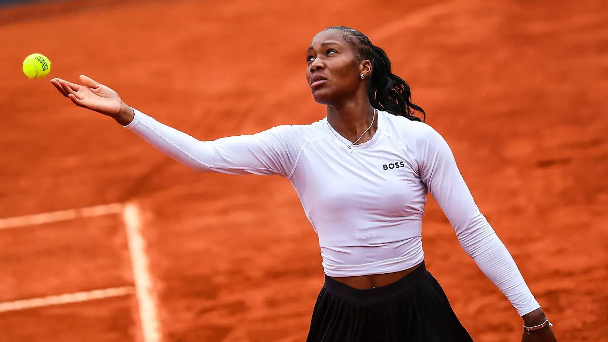 Billie-Jean-King-Cup-Day-1-Noma-Noha-Akugue-of-Germany-competes-in-the-Billie-Jean-King-Cup-play-offs-women-s-singles-match-against-Matilde-Jorge-of-Portugal-on-day-one-of-the-Billie-Jean-King-Cup-play-offs-at-Clube-de-Tenis-do-Jamor-in-Lisbon-Portugal-on-April-7-2026-Lisbon-Lisboa-Portugal-PUBLICATIONxNOTxINxFRA-Copyright-xMiguelxReisx-originalFilename-reis-notitle260407-npyZp