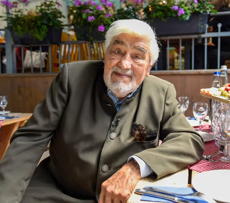 Medienstammtisch-im-Hofbraeukeller-in-Haidhausen-am-28Juni-2023-Mario-Adorf-DSC4532