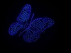 Bayern: Flugshow: 1.200 Drohnen tanzen am Himmel