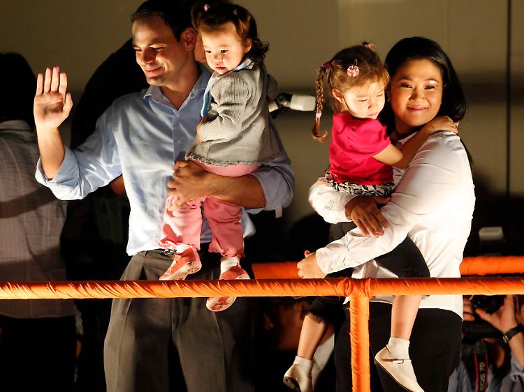 Fujimori mit ihrer Familie.