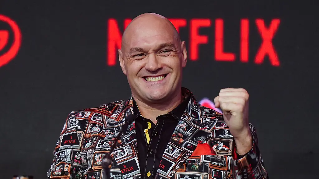Boxer-Tyson-Fury-reacts-during-a-press-conference-Thursday-April-9-2026-in-London-for-his-upcoming-fight-against-Arslanbek-Makhmudov