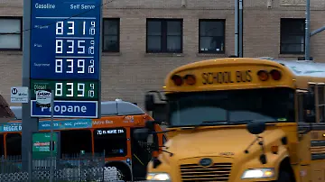 2026-03-18T180703Z_1191284420_RC2R1KAX0XWC_RTRMADP_3_IRAN-CRISIS-USA-GASOLINE