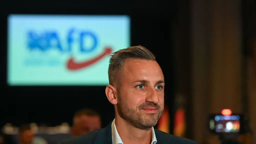 Ulrich-Siegmund-soll-die-AfD-als-Spitzenkandidat-in-die-Landtagswahl-in-Sachsen-Anhalt-fuehren