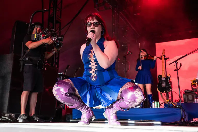 CMAT-performs-during-the-first-weekend-of-Coachella-Valley-Music-and-Arts-Festival-on-Friday-April-10-2026-in-Indio-Calif