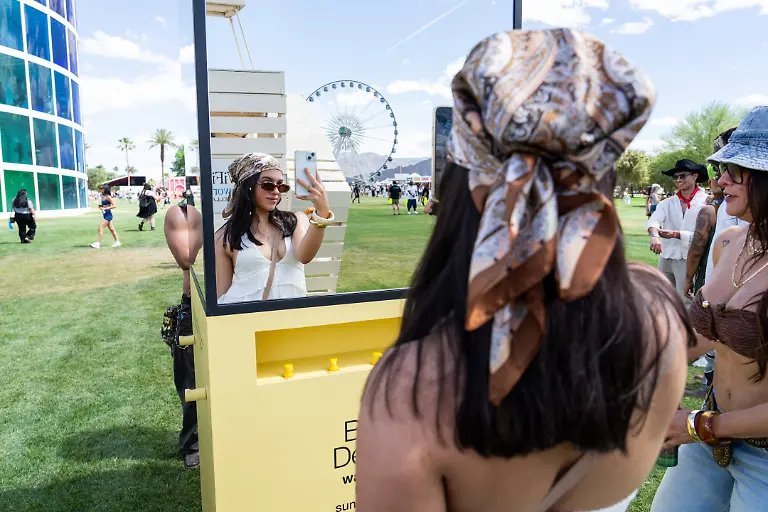 Festivalgoers-are-seen-during-the-first-weekend-of-Coachella-Valley-Music-and-Arts-Festival-on-Friday-April-10-2026-in-Indio-Calif
