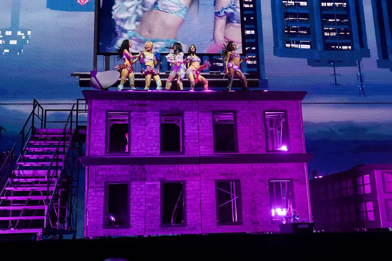 Daniela-Avanzini-from-left-Yoonchae-Jeong-Megan-Skiendiel-Sophia-Lafortez-and-Lara-Raj-of-KATSEYE-perform-during-the-first-weekend-of-Coachella-Valley-Music-and-Arts-Festival-on-Friday-April-10-2026-in-Indio-Calif