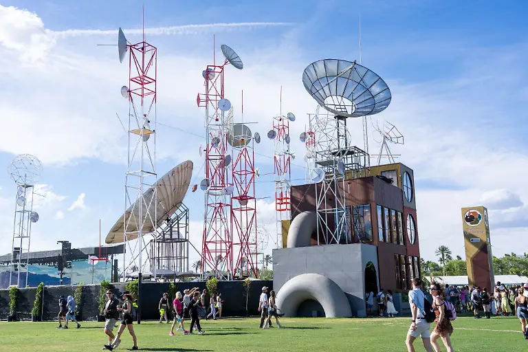 Festivalgoers-are-seen-during-the-first-weekend-of-Coachella-Valley-Music-and-Arts-Festival-on-Friday-April-10-2026-in-Indio-Calif