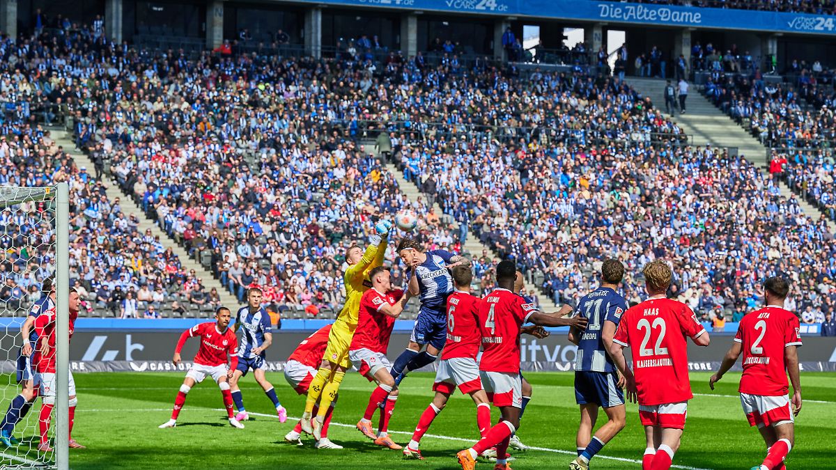 Bittere Heimpleite: Herthas letzte Aufstiegsträume sind wohl zerstört