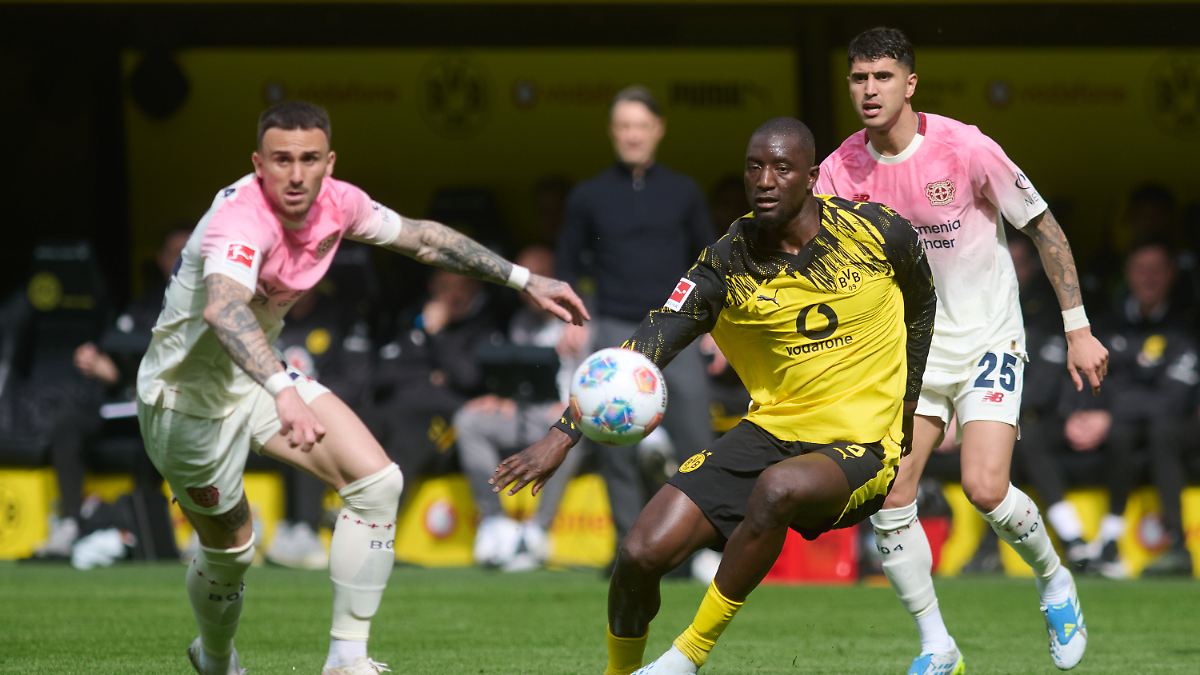 Fans schweigen: Medizinischer Notfall überschattet Bundesligaspiel