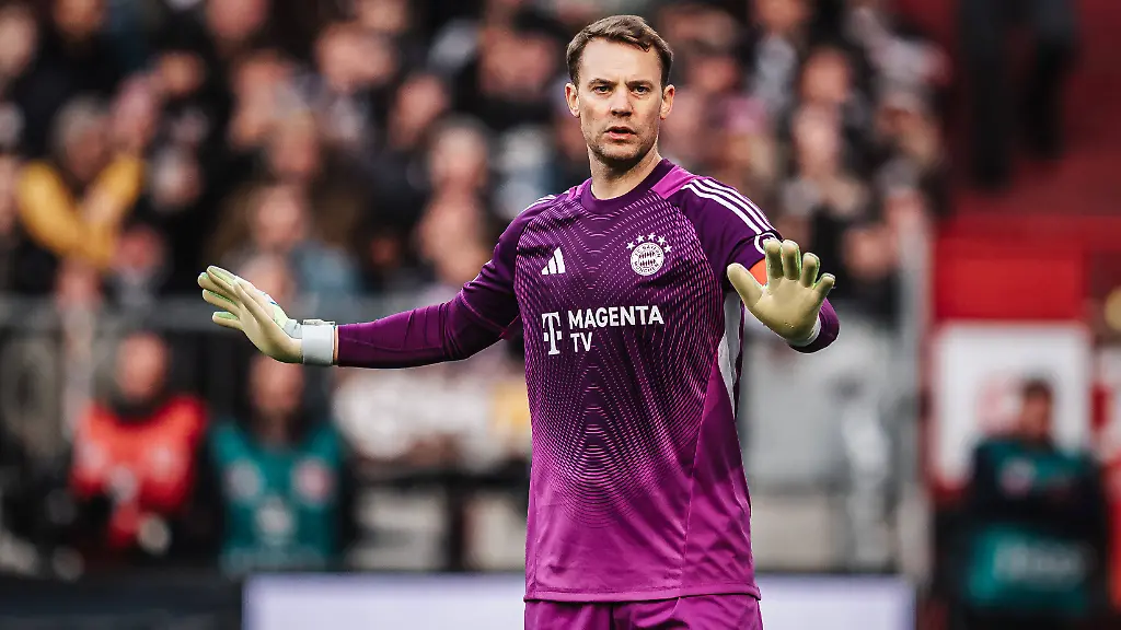 Fussball-Maenner-Saison-2025-2026-Fussball-Bundesliga-29-Spieltag-FC-St-Pauli-vs-FC-Bayern-Muenchen-11-04