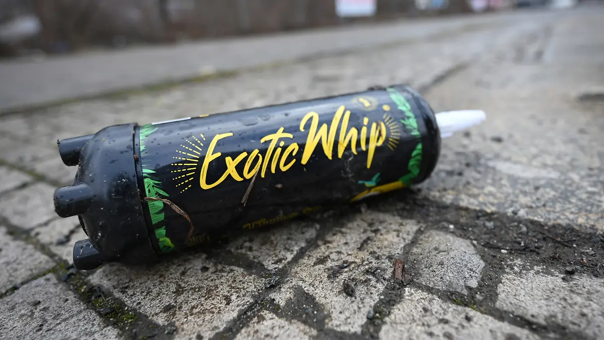 "Keine harmlose Partydroge": Minderjährige dürfen kein Lachgas mehr kaufen