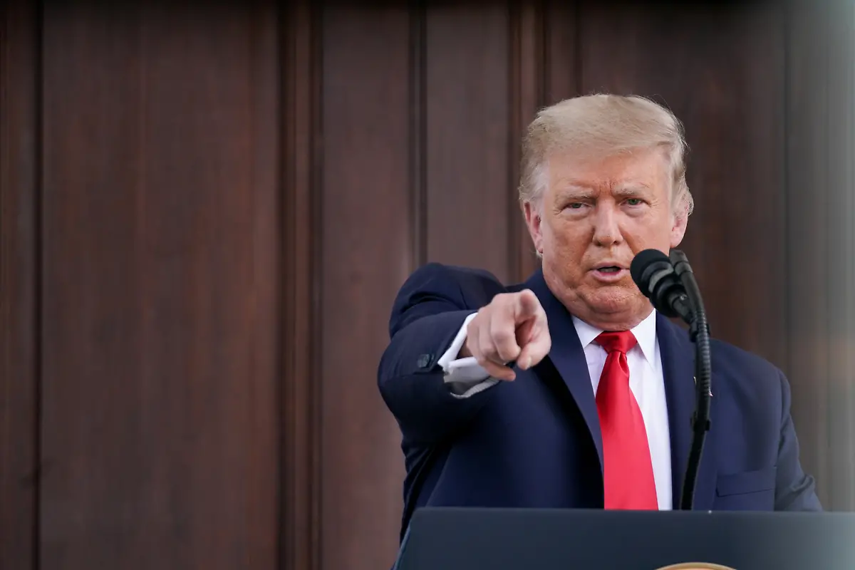 2020-09-07T184205Z-698604633-RC2UTI9IMB47-RTRMADP-3-USA-TRUMP