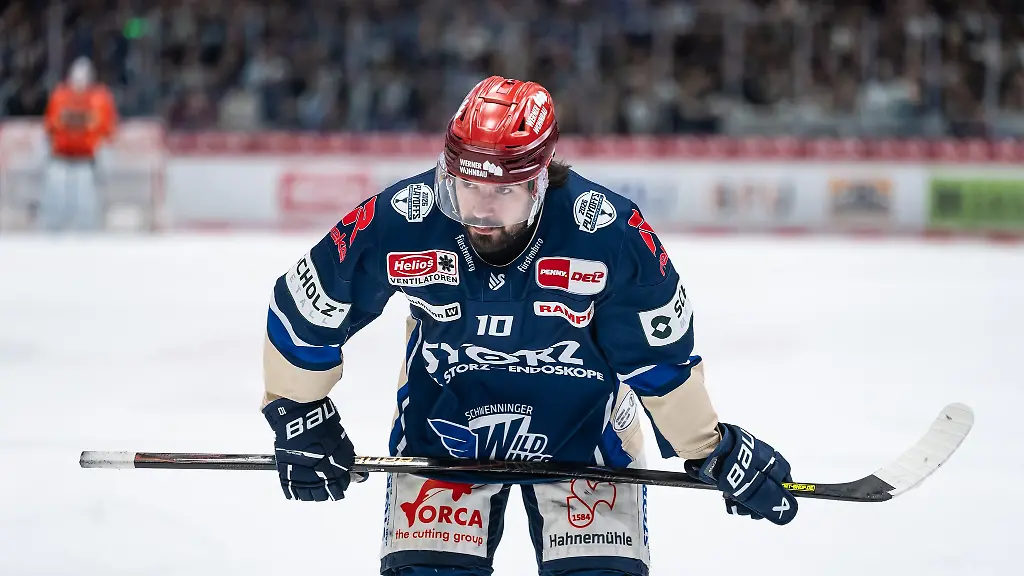 Mirko-Hoefflin-bleibt-bei-den-Wild-Wings