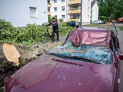 Niedersachsen & Bremen: Auto-Unwetterschäden kosten Versicherer 65 Millionen Euro