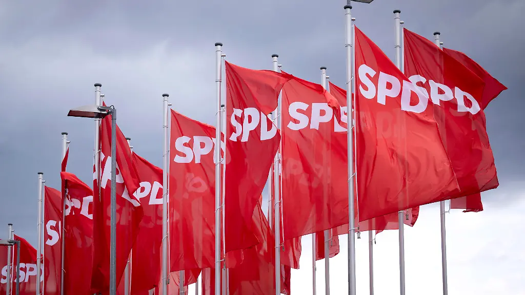 DEU-Deutschland-Germany-Berlin-29-06