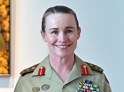 Bild: Premiere in Down Under: Erstmals steht eine Frau an der Spitze der australischen Armee