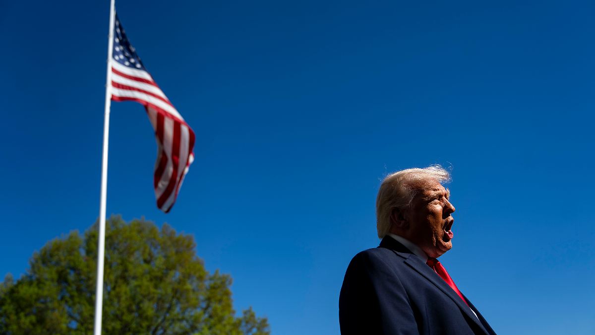 Der Frontalangriff : Trump gegen Papst Leo XIV.