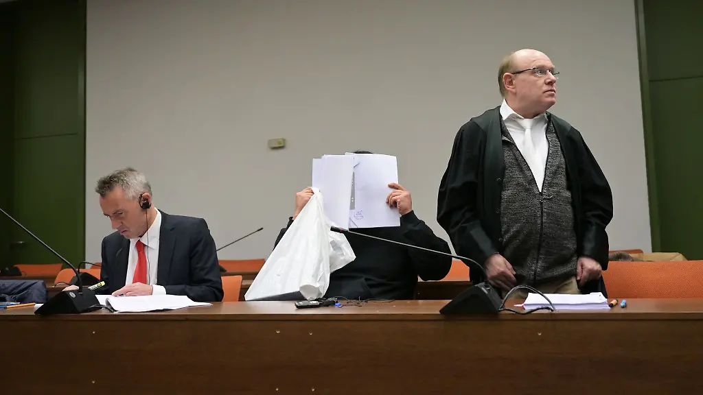 Der-Mann-ist-wegen-versuchten-Mordes-und-Vergewaltigung-angeklagt