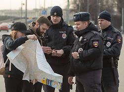 Kreml sperrt schlimmer als China: Russland geht offline - und die Menschen sind wütend