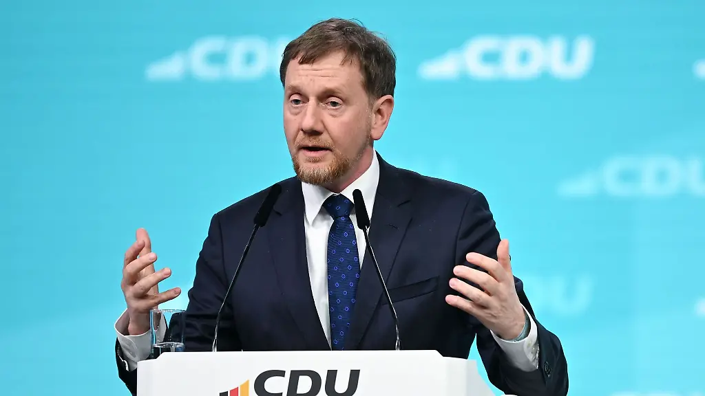 Ministerpraesident-Michael-Kretschmer-CDU-kritisiert-die-Bundesregierung-mit-Blick-auf-das-geplante-Entlastungspaket