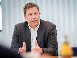 "Die Weltmarktführer von morgen": Klingbeil verspricht Startups steuerliche Verbesserungen