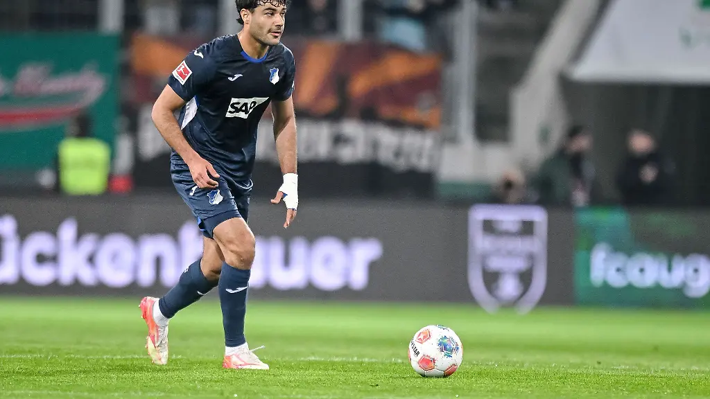 Abwehrspieler-Ozan-Kabak-bleibt-langfristig-bei-der-TSG-Hoffenheim