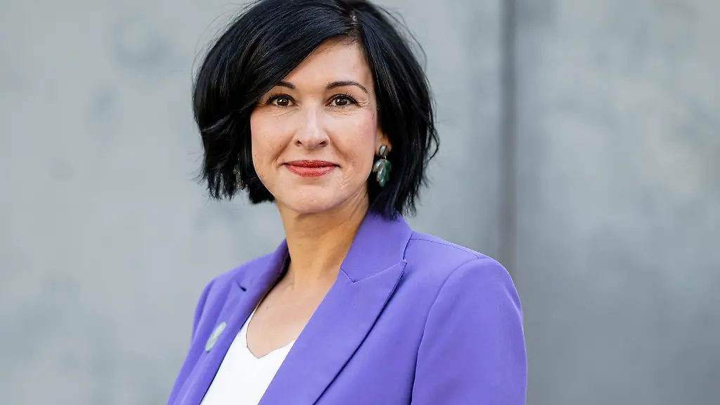 Auch-fuer-Potsdams-Oberbuergermeisterin-Noosha-Aubel-und-ihre-Familie-war-die-Wohnungssuche-nicht-einfach