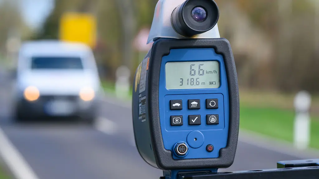 Einwoechiger-Blitzermarathon-Im-Rahmen-der-Speedweek-werden-vermehrt-Geschwindigkeitskontrollen-durchgefuehrt