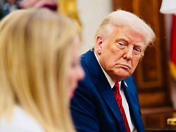 "Sind keine Bittsteller": Trump demütigt Meloni - Regierungschefin ist fassungslos