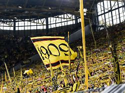Zusammenbruch auf der „Süd“: Kollabierter BVB-Fan im Krankenhaus verstorben