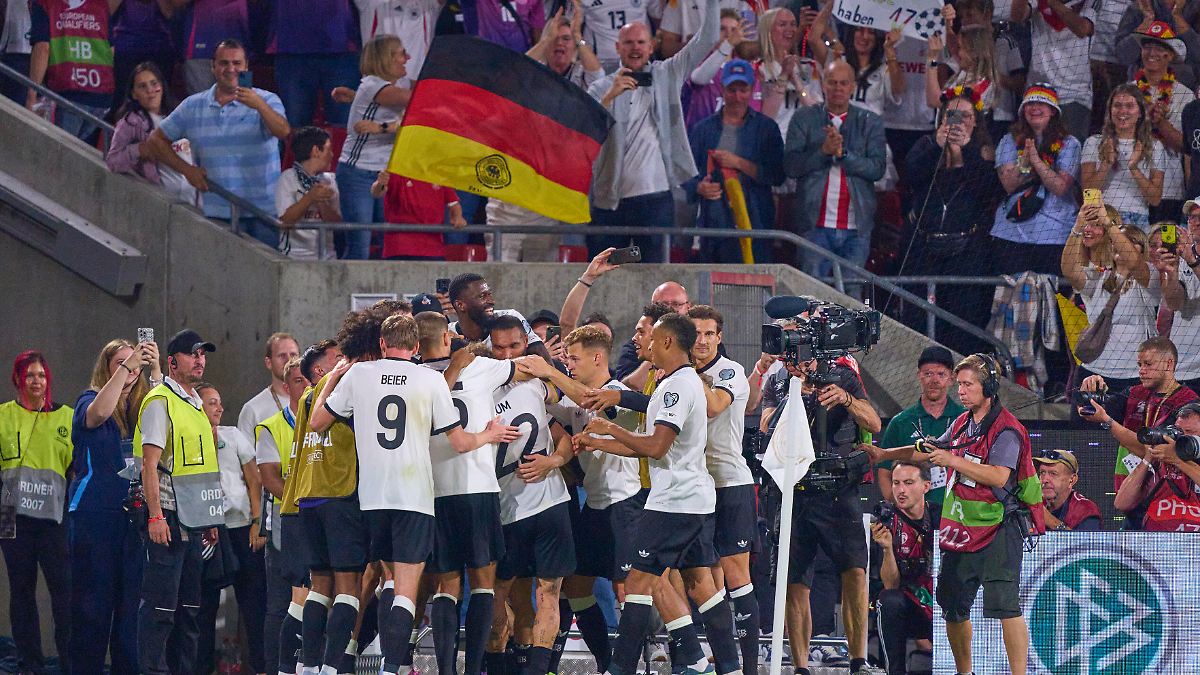 "Ein Hohn": WM-Nebenkosten steigen für Fans in absurde Höhen