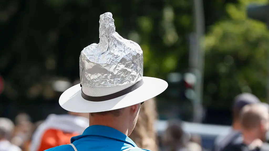 3c887312e1a3774e72fe6cabb9e6ade4