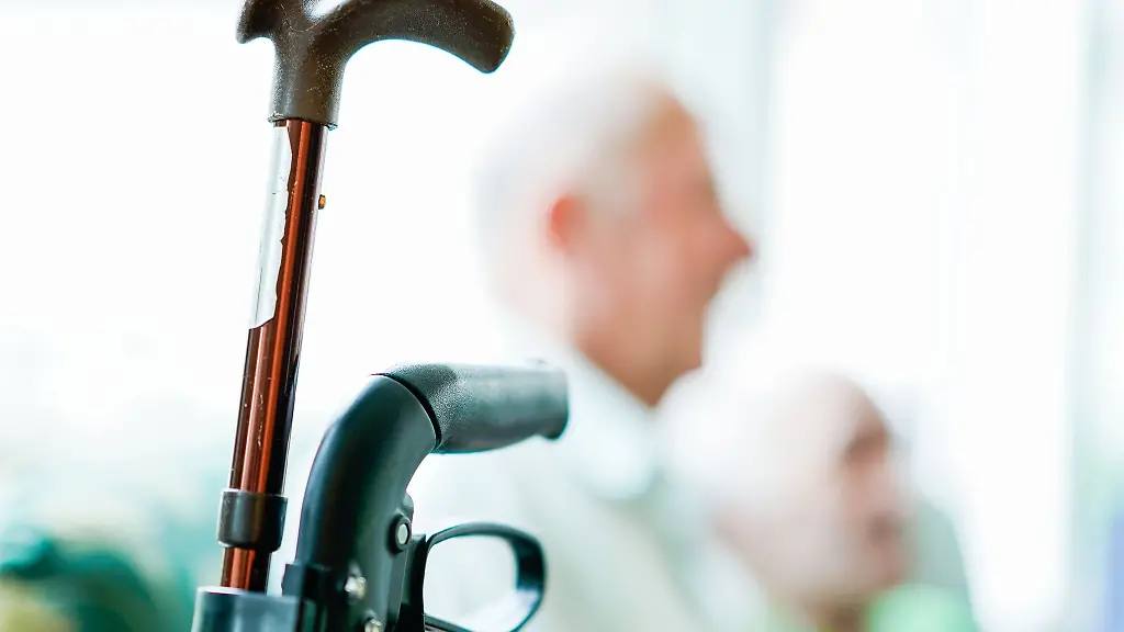 Nach-einer-ganzen-Reihe-von-Negativschlagzeilen-wurde-die-Fuehrung-der-Pflegekammer-Rheinland-Pfalz-ins-Gesundheitsministerium-einbestellt