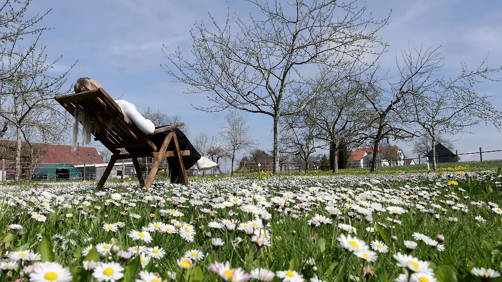 In-Baden-Wuerttemberg-steigen-die-Temperaturen-von-Tag-zu-Tag