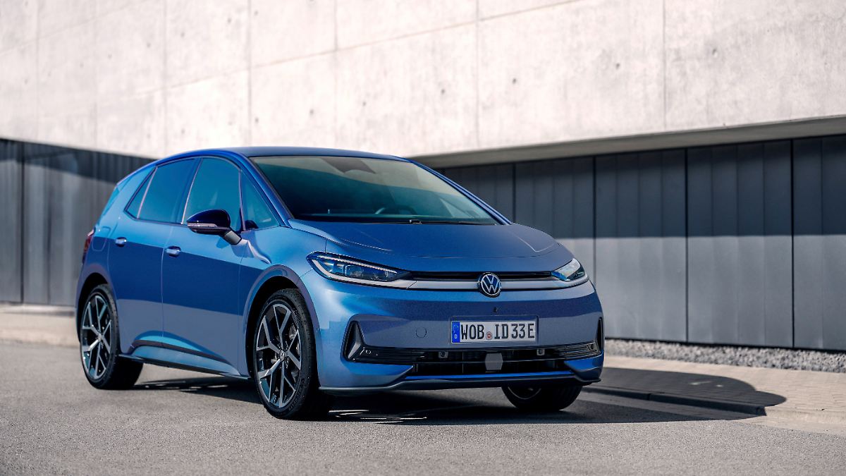 Endlich wieder richtige Tasten: Volkswagen präsentiert den überarbeiteten ID.3 - ein bisschen Golf