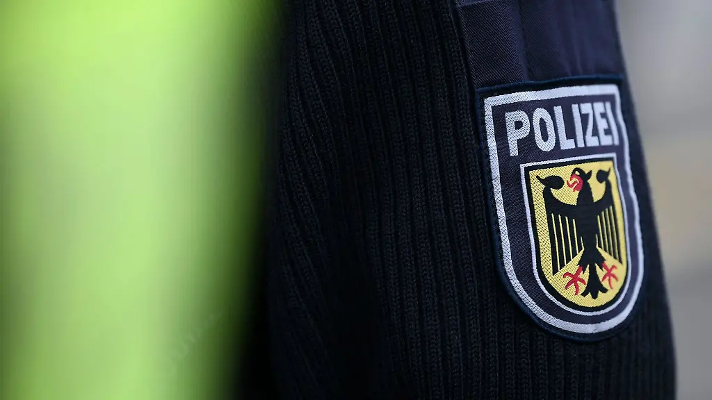 Bundespolizisten-durchsuchen-sieben-Objekte-in-NRW