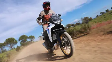 Honda_XL750_Transalp_E-Clutch_FotoHonda_01