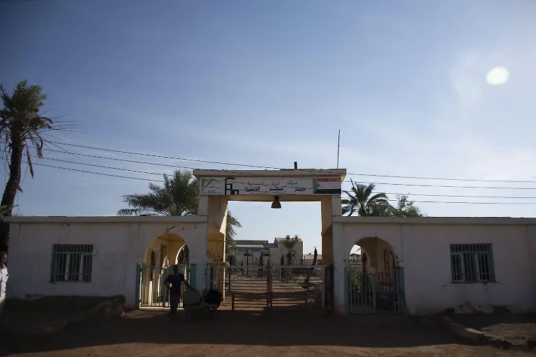 KHARTOUM-SUDAN-FEBRUARY-21-Guneid-Sugar-Factory-SudanAeos-first-sugar-factory-established-in-1962-suffers-severe-damage-and-is-left-unusable-after-being-looted-by-the-Rapid-Support-Forces-RSF-in-Khartoum-capital-of-Sudan-on-February-21-2026-SudanAeos-major-sources-of-livelihood-including-its-vast-agricultural-project-and-the-countryAeos-first-sugar-factory-have-been-severely-damaged-following-attacks-and-looting-carried-out-by-the-Rapid-Support-Forces-RSF