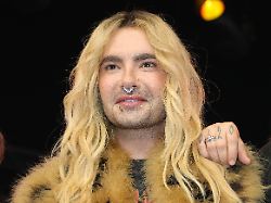 Da staunt der Moderator: Bill Kaulitz überrascht bei Günther Jauch als Telefonjoker