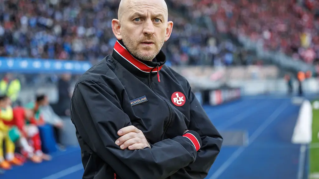 Warnt-vor-Holstein-Kaiserslautern-Coach-Torsten-Lieberknecht