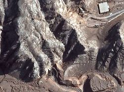 Großer Teil in Tunneln: Experten: Irans Atomprogramm ist zurückgeworfen - aber nicht vernichtet