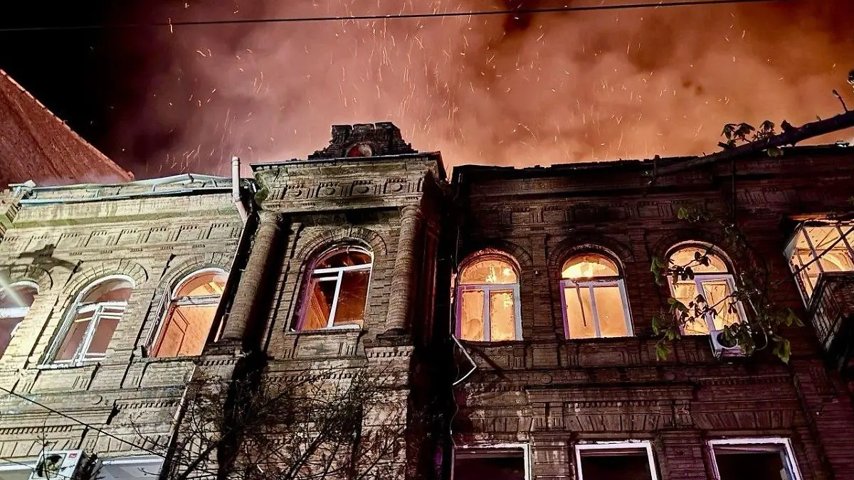 Zwölfjähriger unter den Opfern: 14 Tote - Russland terrorisiert die Ukraine mit massiven Luftangriffen