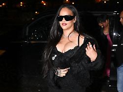 Ganz ohne neues Album: Rihanna schreibt Musikgeschichte