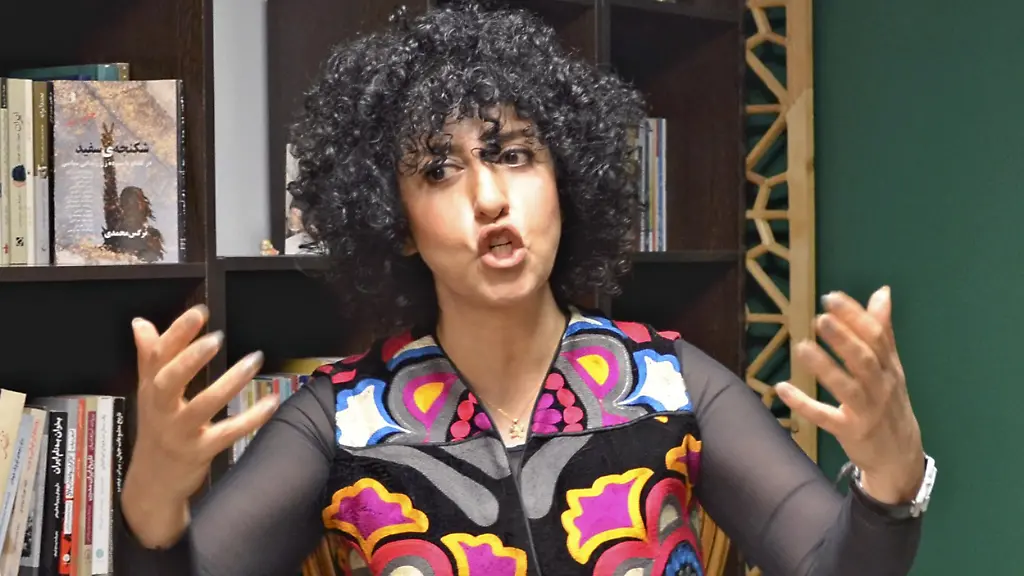 Narges-Mohammadi-speaks-during-an-interview-conducted-by-the-Yomiuri-Shimbun-in-Tehran-Iran-on-December-6-2025-Narges-Mohammadi-is-Iranian-human-rights-activist-and-was-awarded-the-2023-Nobel-Peace-Prize-for-her-fight-against-the-oppression-of-women-in-Iran-and-her-fight-to-promote-human-rights-and-freedom-for-all