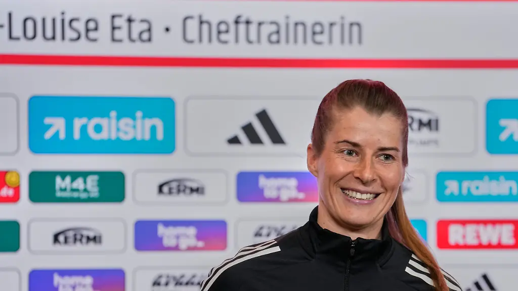 New-head-coach-of-German-Bundesliga-soccer-club-1-FC-Union-Berlin-Marie-Louise-Eta-attends-a-press-conference-in-Berlin-Germany-Thursday-April-16-2026