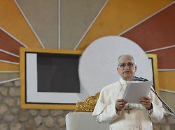 Nach Kritik von Trump: Papst: "Die Welt wird von einer Handvoll Tyrannen zerstört"