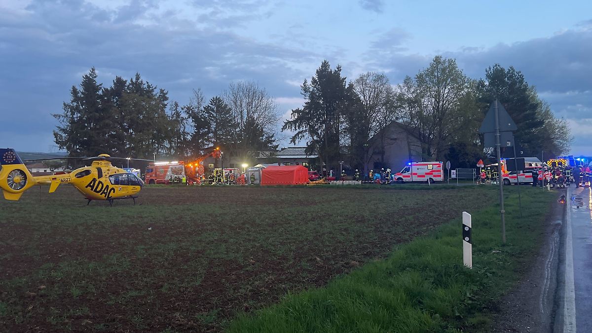 Nacheinander in Grube gestiegen?: Drei Tote und zwei Verletzte bei Unglück in hessischer Lederfabrik