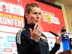 "Fünf Spiele verantwortlich": Union-Boss schließt nächste Saison mit Trainerin Eta aus