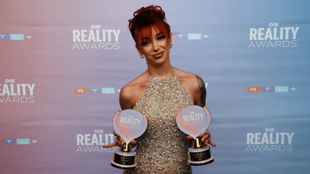 Gewinnerin-in-der-Kategorie-Reality-Star-des-Jahres-Frauen-Ariel-Die-Verwendung-des-sendungsbezogenen-Materials-ist-nur-mit-dem-Hinweis-und-Verlinkung-auf-RTL-gestattet