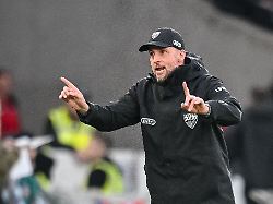 VfB-Trainer weckt Begehrlichkeit: Hoeneß reagiert eiskalt auf wildes Real-Gerücht